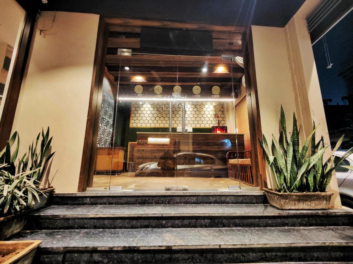 Hotel 21 Next To Chd Railway Station Chandīgarh エクステリア 写真