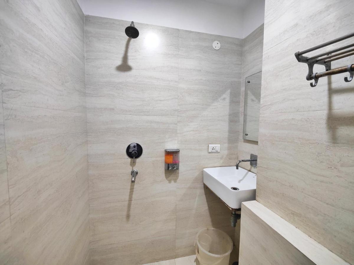 Hotel 21 Next To Chd Railway Station Chandīgarh エクステリア 写真